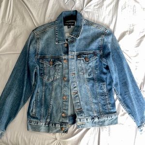 Lucky Brand Blue Jean Jacket size Medium.